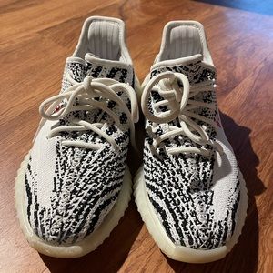 Adidas Yeezy Boost 350 V2 Zebra